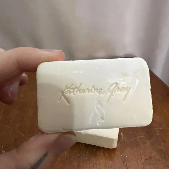 Vintage Katherine Gray 2 pack bar soap‎ Raggedy Ann and Andy Unused bars 5.5 oz - Picture 2 of 11